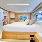 Pershing 82_ Master cabin