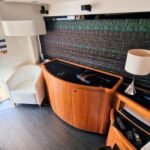 Sunseeker Manhattan 52_Main deck