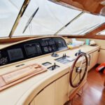 Sanlorenzo SL72_Pilothouse