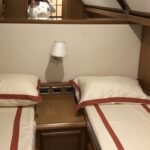 Mochi Craft 74 Dolphin Fly_Starboard guest cabin