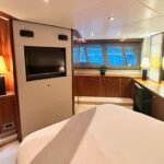 Sunseeker Manhattan 70_Master cabin