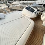 Sunseeker Manhattan 70_Flybridge sun-pad