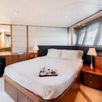 Sunseeker Manhattan 70_Master cabin