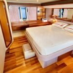 Ferretti 630_Master cabin