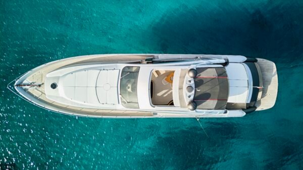 M/Y STINGER_Pershing 76 Aerial View