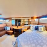 M/Y STINGER_Pershing 76 Master cabin