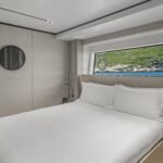 Custom Line Navetta 33_Port guest cabin