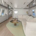 Custom Line Navetta 33_Upper deck lounge area