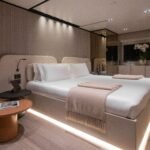 Custom Line Navetta 33_Master cabin on the main deck