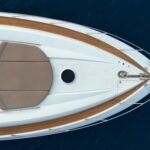 Sunseeker Predator 72_Aerial view bow details