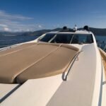 Sunseeker Predator 72_Bow sunpad