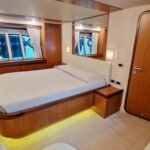 Ferretti 681_Master cabin