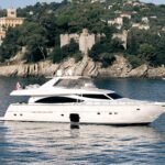 Ferretti 830_Cruising