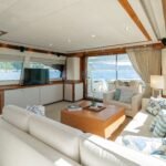 Ferretti 830_Main deck lounge area