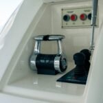 Ferretti 830_Third control station on the cockpit