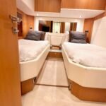 Sunseeker Predator 84_Guest cabin