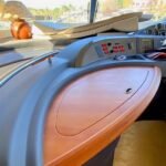 Azimut 50 Fly_Main deck helm station