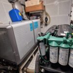Pacific Prestige 200_Engine room