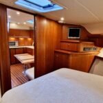 Tiara 42_Main cabin