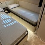 Azimut 78 Fly_Port side guest cabin