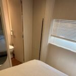 Azimut 78 Fly_Starboard side guest cabin