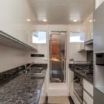 Sanlorenzo72_Galley