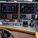 Falcon_ 80_HelmStatiom