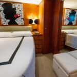Admiral 28_Port side double guest cabin