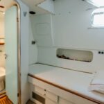 Admiral 28_Crew cabin