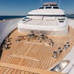 Admiral 28_Bow