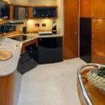 Sunseeker Manhattan 62_Galley