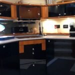 Sunseeker Manhattan 62_Galley