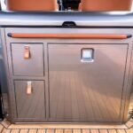 Capelli Stradivari 43_Cockpit wet-bar